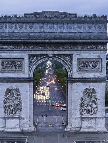 Lorem ipsum dolor sit amet, consectetur adipiscing elit, sed do eiusmod 2026 Exhibitions Paris 5