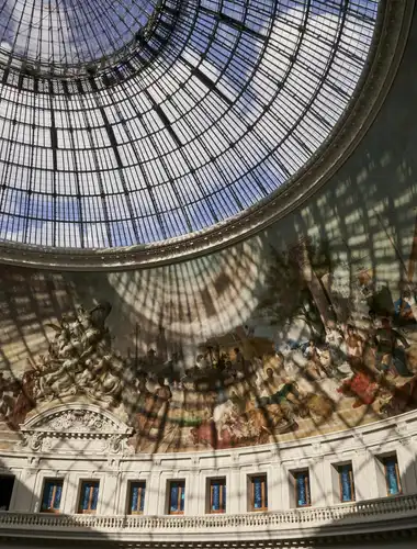 Lorem ipsum dolor sit amet, consectetur adipiscing elit, sed do eiusmod 2026 Exhibitions Paris 51