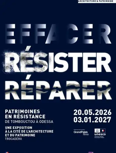 Modern gallery space featuring digital replicas and contemporary art displays for the Heritage in Resistance exhibition.